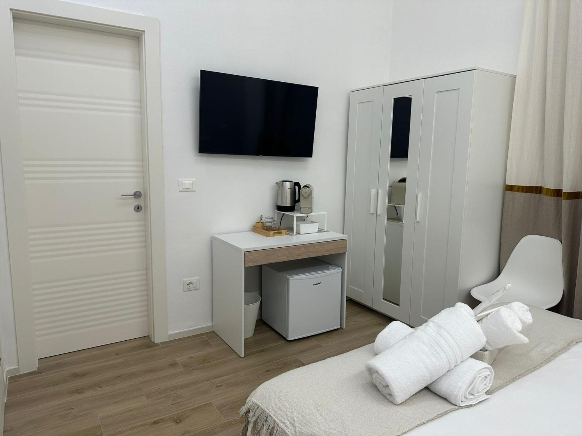 Center Rooms La Spezia Exterior photo