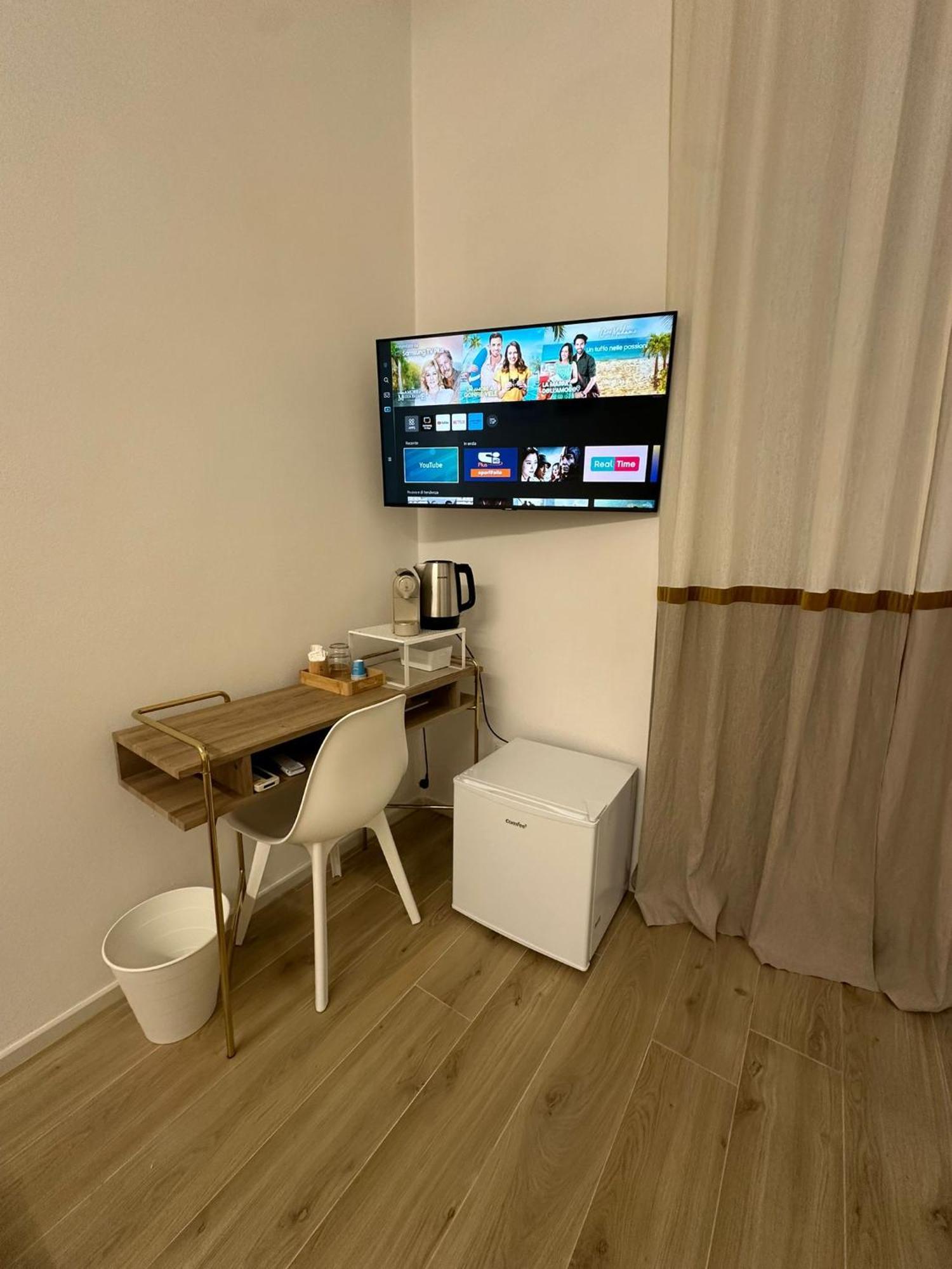 Center Rooms La Spezia Exterior photo
