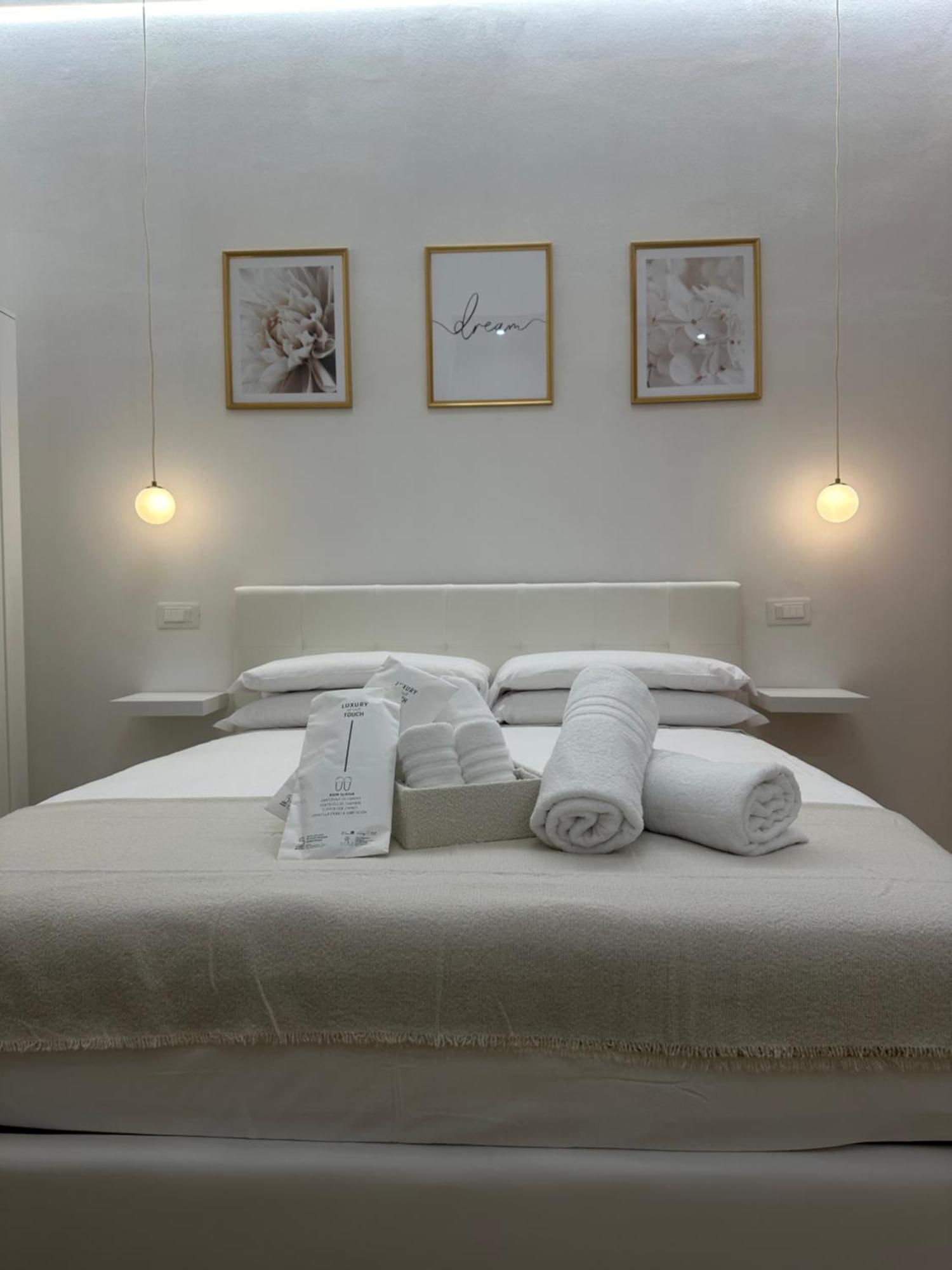 Center Rooms La Spezia Exterior photo